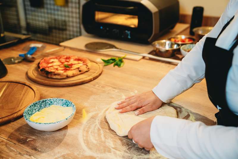 AUTHENTIC PIZZA & GELATO COOKING CLASS - Image 10