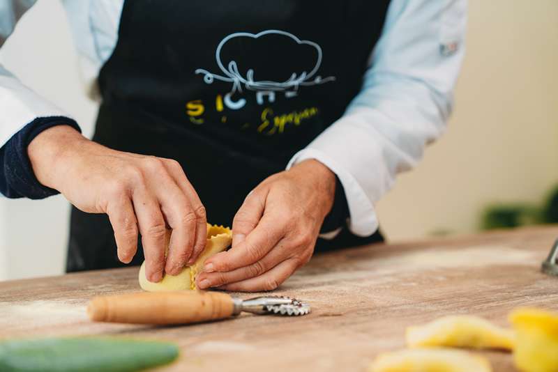 VEGETARIAN COOKING CLASS – PASTA & GELATO MAKING EXPERIENCE - Image 12