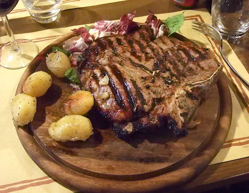 The History of Bistecca alla Fiorentina: Cuts, Preparation, and Traditions Behind Tuscany’s Iconic Steak