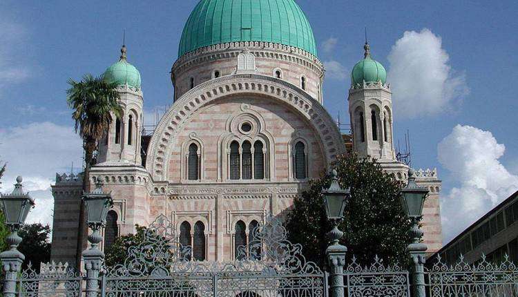 View of the front of a synagogue, symbol of Jewish traditions and kosher cuisine culture in a city like Florence.